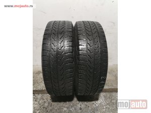 polovni delovi  2876. Gume GOODYEAR 16 C, ZIMSKE 215/65, Šara 6,9 mm. DOT 2621