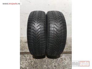 polovni delovi  2898. Gume KUMHO 15-ice, ZIMSKE 205/65, Šara 6,7 mm, DOT 1922