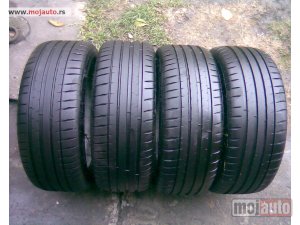 polovni delovi  205/45ZR17 88Y MICHELIN PILOT SPORT 4