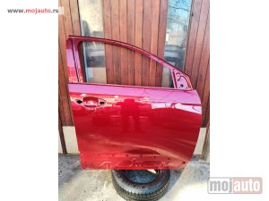 polovni delovi  Prednja desna vrata, crvena, za Peugeot 3008 i 5008 (2016-2022)