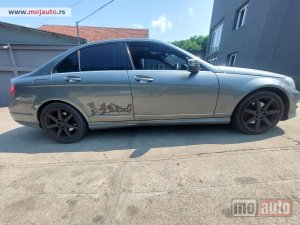 Glavna slika - Mercedes C 220 CDI W205 delovi - MojAuto