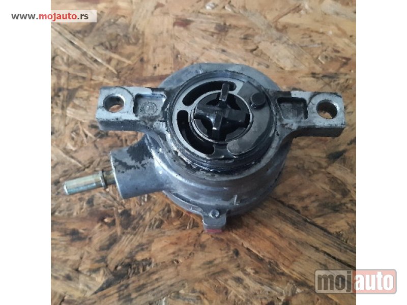 Glavna slika -  Vakum Pumpa 1,5D 106 Pezo Peugeot - MojAuto
