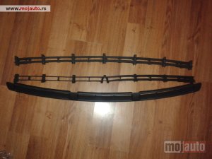Glavna slika - Resetka u braniku Opel Astra G KOMAD - MojAuto