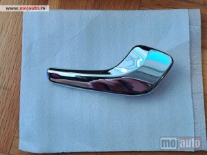 Glavna slika - Opel Corsa D unutrasnja kvaka rucica suvozaceva DESNA - MojAuto
