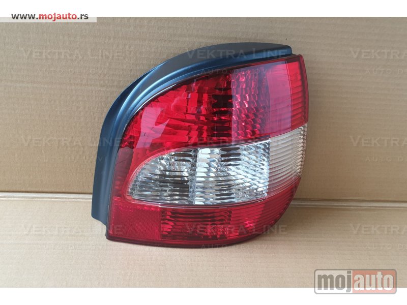 Glavna slika -  Stop svetlo Renault Scenic 1 1999-2002 - MojAuto