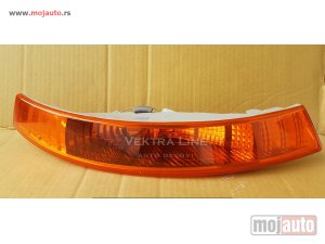 Glavna slika - Migavac u braniku narandzasti Renault Traffic 2002-2006 - MojAuto