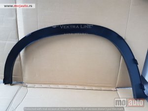 NOVI: delovi  Plasticni rub prednji BMW X5 E70 2007-2013