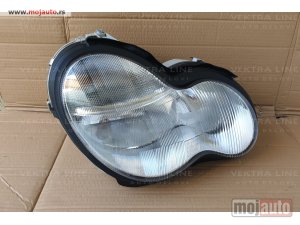 NOVI: delovi  Far Mercedes C klasa W203 2000-2003