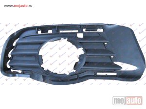 NOVI: delovi  RESETKA PREDNJEG BRANIKA (SA OTVOROM ZA OKRUGLU MAGLENKU) (CLASSIC-ELEGANCE) Desno Mercedes c class (w204) 07-11 -dostupno