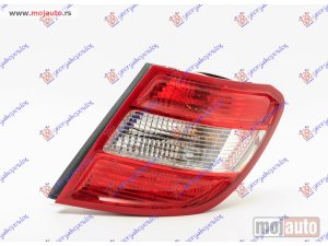 NOVI: delovi  STOP LAMPA KARAVAN (BELI MIGAVAC) (DEPO) Desno Mercedes c class (w204) 07-11 -dostupno