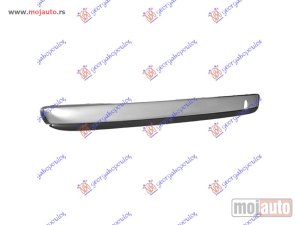 Glavna slika - LAJSNA ZADNJEG BRANIKA HROM (SA CRNOM LAJSNOM) Fiat 500 07-15 -dostupno - MojAuto