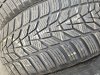 Slika 8 -  225-60-17 Hankook kao nove odlicne m+s - MojAuto