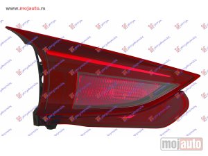 NOVI: delovi  STOP LAMPA UNUTRASNJA 5 VRATA (DEPO) Levo Mazda 3 sdn-h/b (bm) 13-16 -dostupno