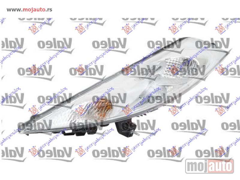 Glavna slika -  FAR SA DNEVNIM SVETLOM (VALEO) Levo Nissan juke 10-15 -dostupno - MojAuto