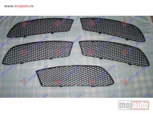 NOVI: delovi  RESETKA PREDNJEG BRANIKA (AMG LINE) Levo Mercedes a class (w176) 12-15 -dostupno