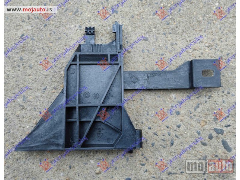 Glavna slika -  NOSAC VEZNOG LIMA BOCNI PLASTICNI Desno Mercedes b class (w246) 11-14 -dostupno - MojAuto