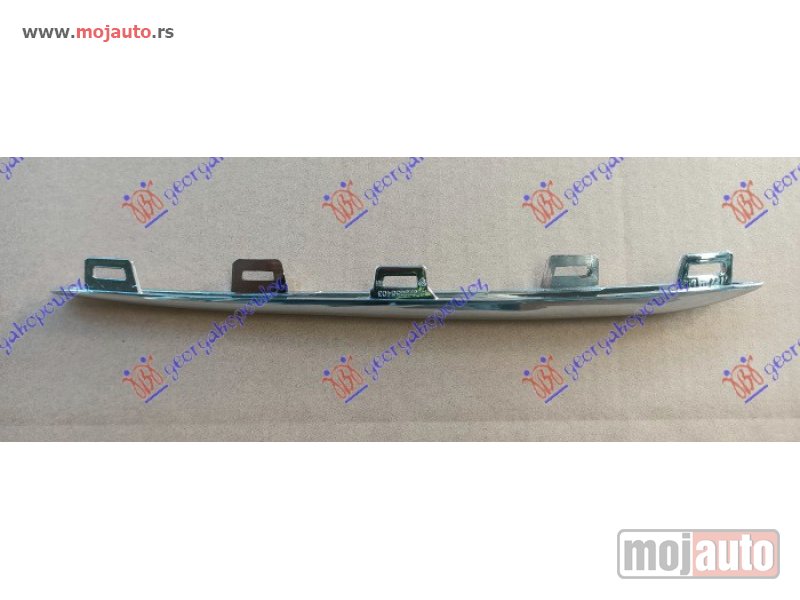 Glavna slika -  LAJSNA RESETKE PREDNJEG BRANIKA DONJA HROM (AMG LINE) Desno Mercedes gle (167) 19- -dostupno - MojAuto