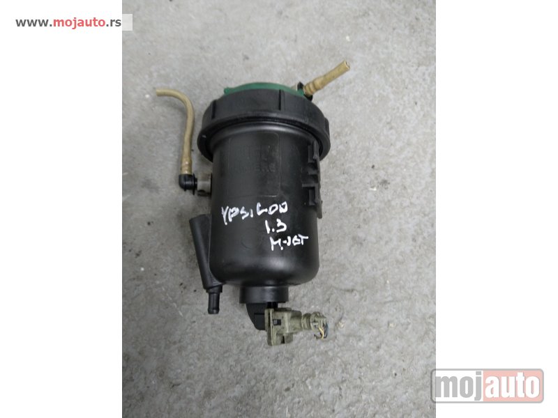 Glavna slika -  Lancia ypsilon kuciste nafte 1.3 m jet Originalni delovi  Moguca ugradnja delova  Alfa Romeo 147-156-166-159-GT-MiTo-Giulietta Fiat bravo 2 - croma -grande punto -multipla 2 -punto 3 -stilo-idea Freemont Panda 3 500L Lancia ypsilon-delta-musa-lybra  Ukoli - MojAuto