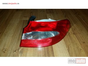 NOVI: delovi  Stop svetlo Skoda Superb 2008-2013 limuzina
