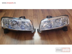 NOVI: delovi  Far Fiat Stilo 3 vrata