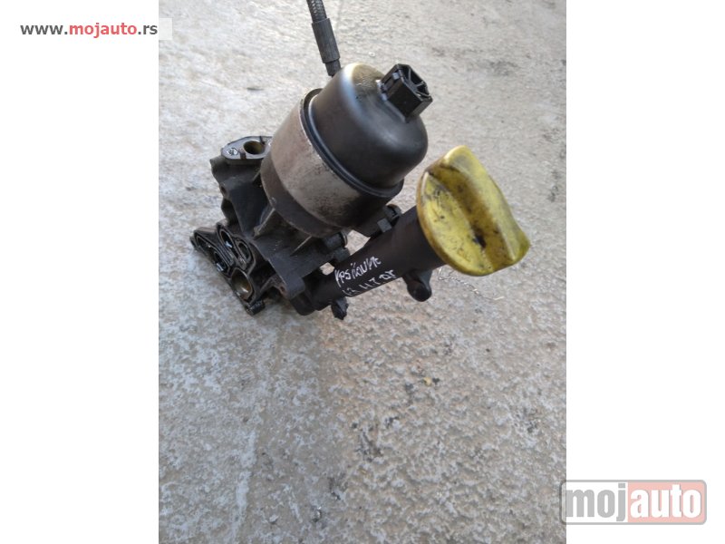 Glavna slika -  Lancia ypsilon 1.3 m jet kuciste filtera ulja Originalni delovi  Moguca ugradnja delova  Alfa Romeo 147-156-166-159-GT-MiTo-Giulietta Fiat bravo 2 - croma -grande punto -multipla 2 -punto 3 -stilo-idea Freemont Panda 3 500L Lancia ypsilon-delta-musa-lybra - MojAuto