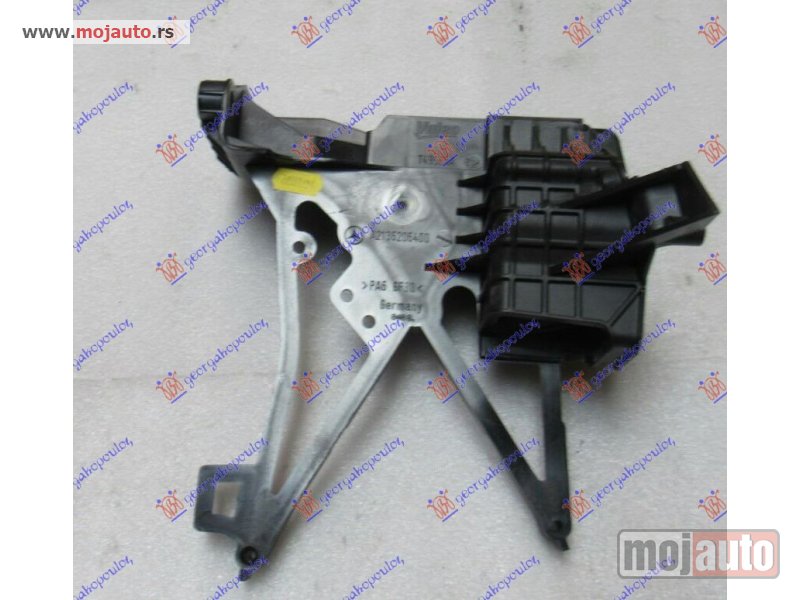 Glavna slika -  NOSAC VEZNOG LIMA BOCNI PLASTICNI Levo Mercedes cls (c257) coupe 18- -dostupno - MojAuto