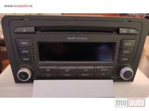 Glavna slika - Fabricki radio/CD za Audi A3 - MojAuto