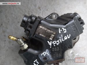 Glavna slika - Lancia ypsilon 1.3 m jet pumpa visokog pritiska Originalni delovi Moguca ugradnja delova Alfa Romeo 147-156-166-159-GT-MiTo-Giulietta Fiat bravo 2 - croma -grande punto -multipla 2 -punto 3 -stilo-idea Freemont Panda 3 500L Lancia ypsilon-delta-musa-lyb - MojAuto
