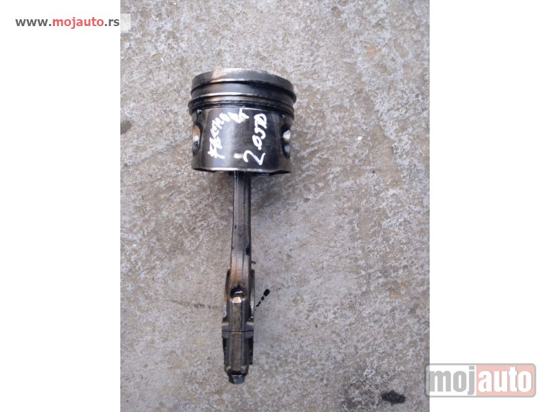 Glavna slika -  Fiat freemont 2.0 jtd klip i klipnjaca Originalni delovi  Moguca ugradnja delova  Alfa Romeo 147-156-166-159-GT-MiTo-Giulietta Fiat bravo 2 - croma -grande punto -multipla 2 -punto 3 -stilo-idea Freemont Panda 3 500L Lancia ypsilon-delta-musa-lybra  Ukoli - MojAuto