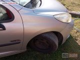 polovni delovi  Desno krilo za Peugeot 207
