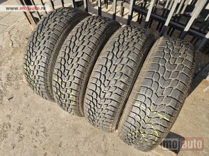 Glavna slika - 165-65-14 Kleber kao nove odlicne m+s - MojAuto