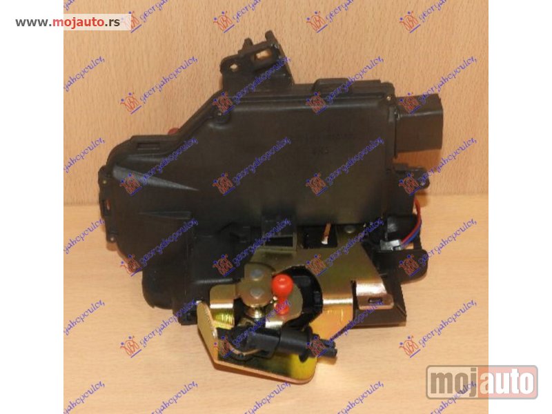Glavna slika -  BRAVA ZADNJIH VRATA ELEKTRICNA (7pins) Desno Audi a4 00-04 -dostupno - MojAuto