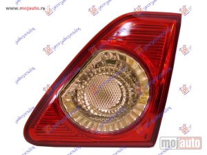 NOVI: delovi  STOP LAMPA UNUTRASNJA (DEPO) Desno Toyota corolla (e 15) sdn 07-11 -dostupno