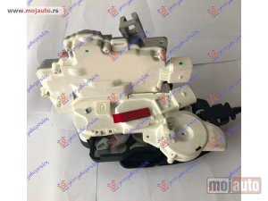 NOVI: delovi  BRAVA ZADNJIH VRATA (CENTRALNO ZAKLJUCAVANJE) (9pins) (A KVALITET) Desno Audi a6 10-14 -dostupno