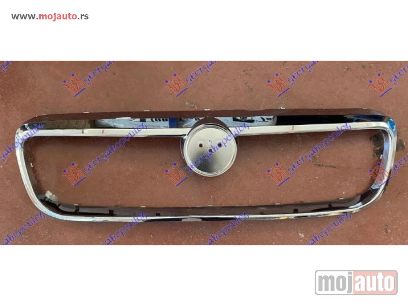 Glavna slika -  OKVIR PVC MASKE HROM Fiat linea 13-15 -dostupno - MojAuto
