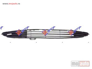 NOVI: delovi  CENTRALNA RESETKA Peugeot 206 98-09 -dostupno