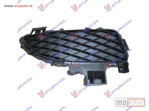 NOVI: delovi  RESETKA PREDNJEG BRANIKA (BEZ MAGLENKE) 5 VRATA -06 Desno Mazda 3 sdn-h/b (bk) 04-08 -dostupno