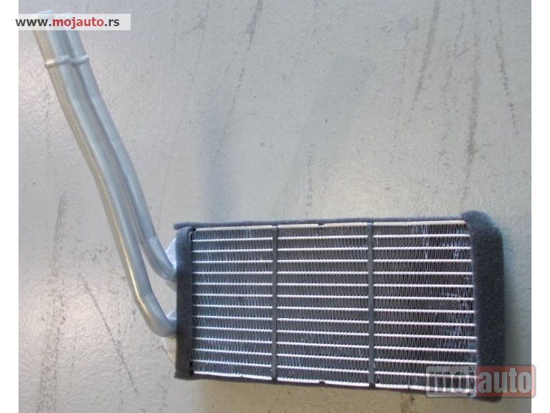 Glavna slika -  GREJAC KABINE (235x130x48) 2001- Land rover freelander 98-07 -dostupno - MojAuto