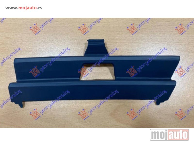 Glavna slika -  POKLOPAC KUKE PREDNJEG BRANIKA (1 OTVOR) Mercedes e class (w124) 85-92 -dostupno - MojAuto
