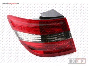 NOVI: delovi  STOP LAMPA SPOLJASNJA (ZATAMNJENI MIGAVAC) (DEPO) Levo Mercedes b class (w245) 06-08 -dostupno