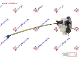 NOVI: delovi  BRAVA PREDNJIH VRATA Desno Fiat fiorino/qubo 16- -dostupno