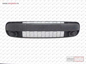 NOVI: delovi  CENTRALNA RESETKA SA LAJSNOM (BEZ MAGLENKI) Fiat 500 l 12-17 -dostupno