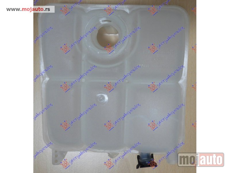 Glavna slika -  POSUDA ZA ANTIFRIZ (DIZEL) Ford focus 11-14 -dostupno - MojAuto