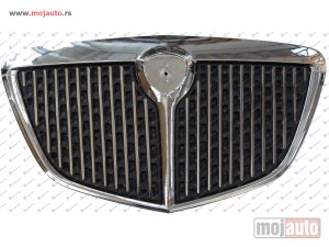 NOVI: delovi  PVC MASKA HROM (HROM OKVIR) (HROM LAJSNE) 2006- Lancia musa 03-13 -dostupno