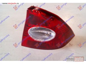 NOVI: delovi  STOP LAMPA 4 VRATA (TURSKA) Desno Ford focus 04-08 -dostupno