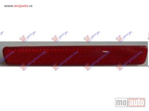 NOVI: delovi  KATADIOPTER U ZADNJEM BRANIKU Desno Vw transporter (t5) 03-10 -dostupno