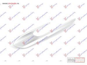 NOVI: delovi  LAJSNA RESETKE PREDNJEG BRANIKA (MODERN) Desno Bmw series 3 (f30/f31) sdn/s.w. 12-14 -dostupno