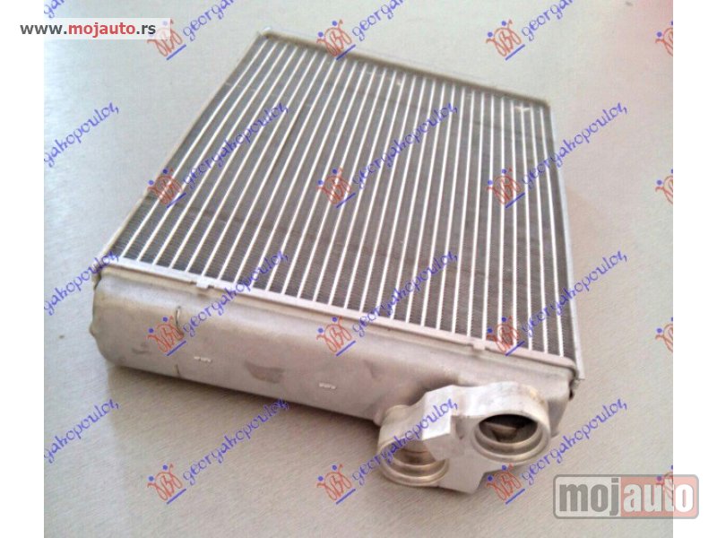 Glavna slika -  GREJAC KABINE (255x180x32) Audi a4 11-15 -dostupno - MojAuto