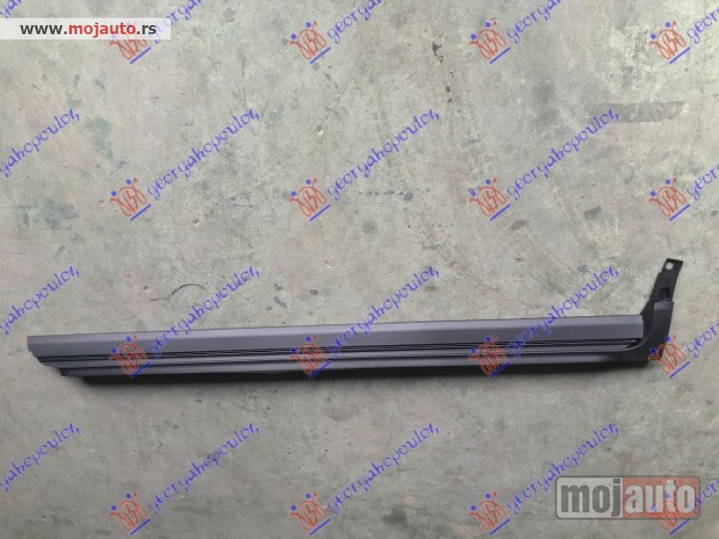 Glavna slika -  SAJTNA PLASTICNA Levo Ford kuga 20- -dostupno - MojAuto