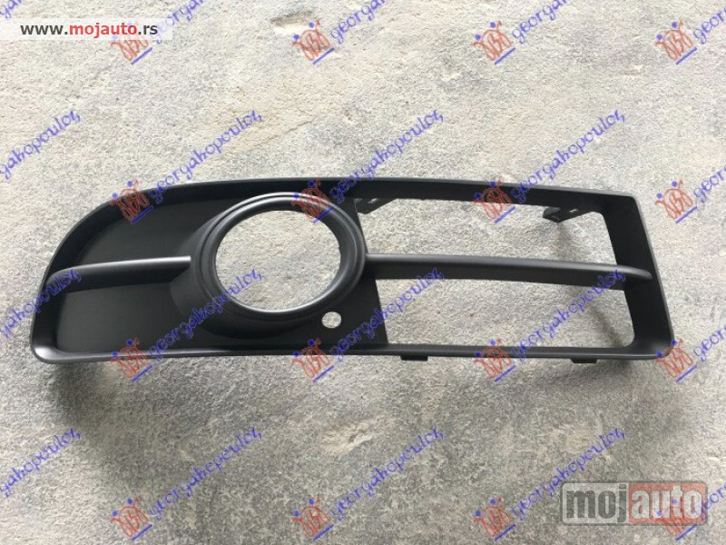 Glavna slika -  RESETKA PREDNJEG BRANIKA (SA MAGLENKOM) (OTVORENA) (S-LINE/S4) Desno Audi a4 04-07 -nedostupno - MojAuto